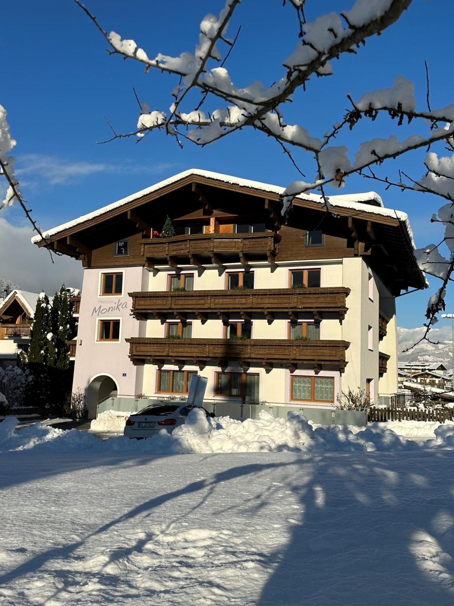 Pension Monika - Kaprun Luaran gambar